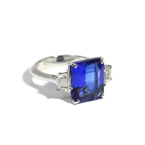 A & Furst - Party - One a Kind Cocktail Ring with Tanzanite and Diamonds, 18k White Gold