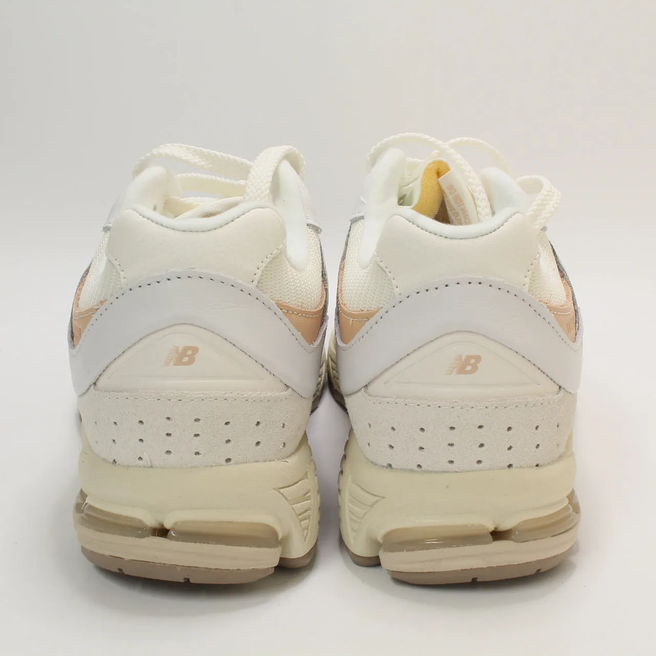 New Balance 2002 Bright White Offwhite Nude Uk Size 5.5