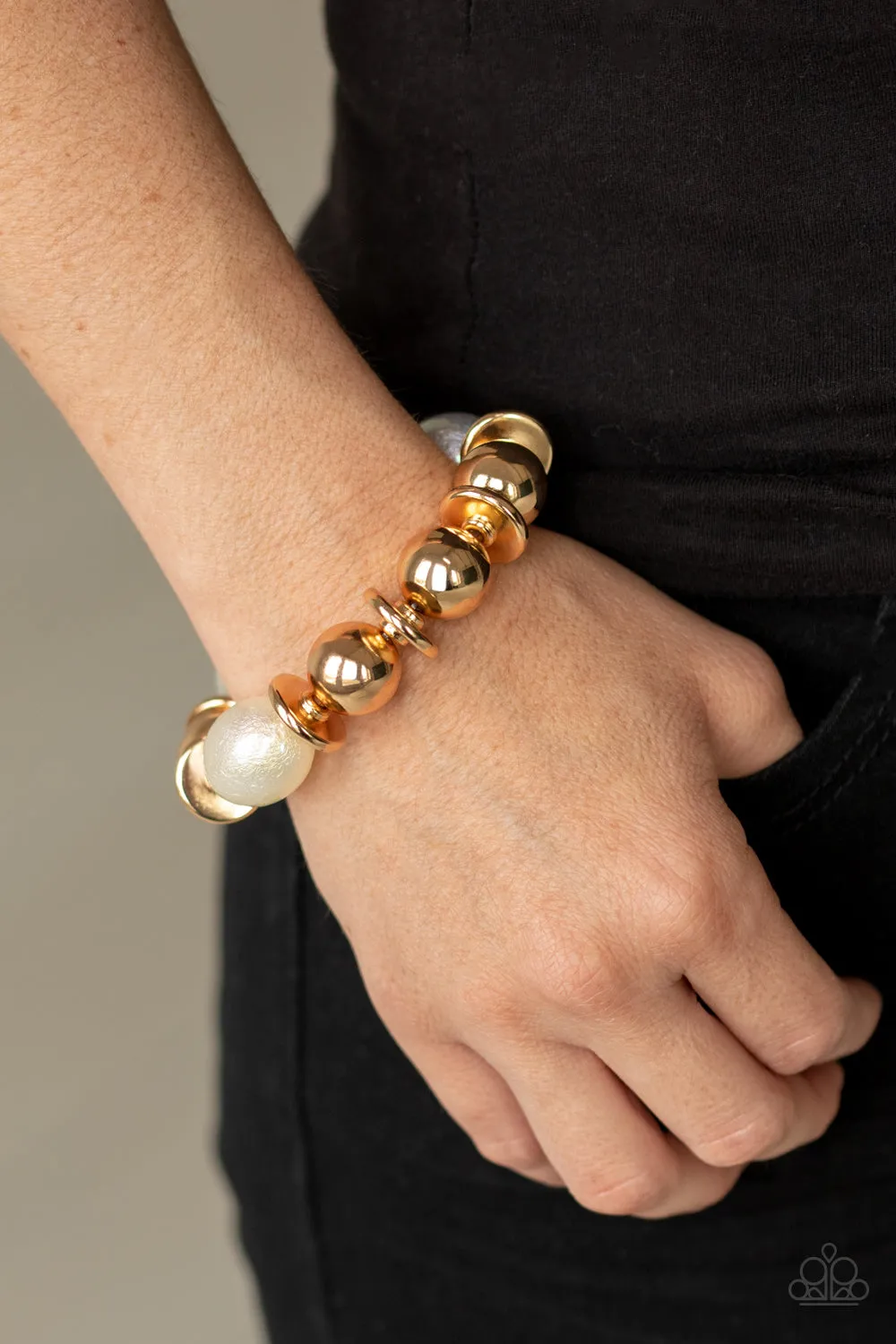 Paparazzi Bracelet ~ Big League Luster - Gold Bracelet