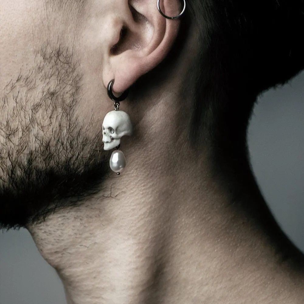 Pearl Skull earring