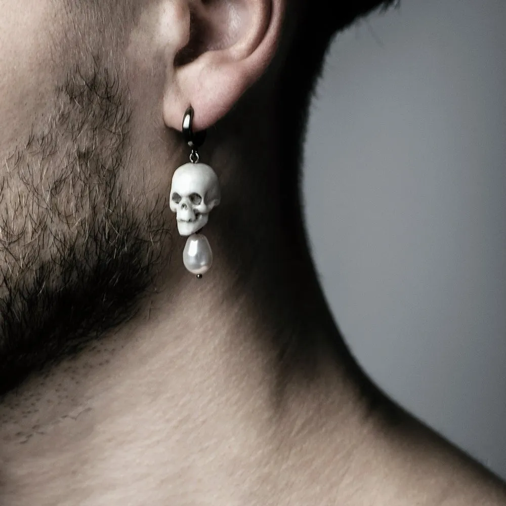 Pearl Skull earring