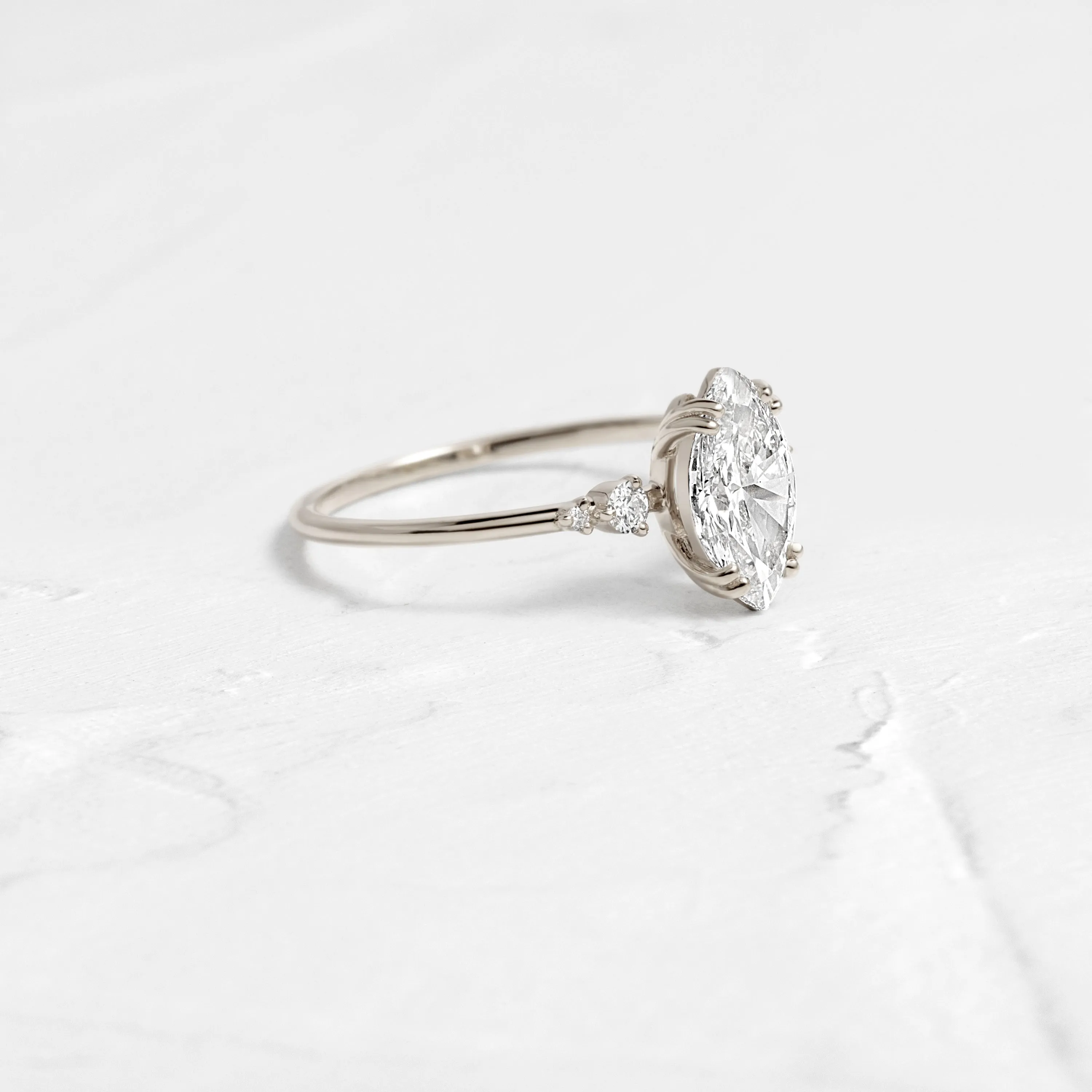 Pictorial Ring, Marquise Cut