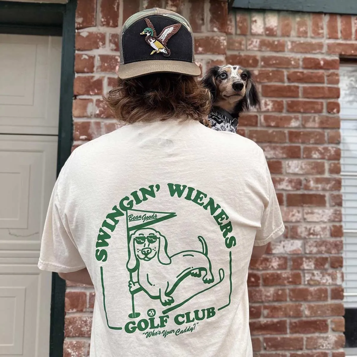 swingin' wieners golf club unisex pocket tee | cream