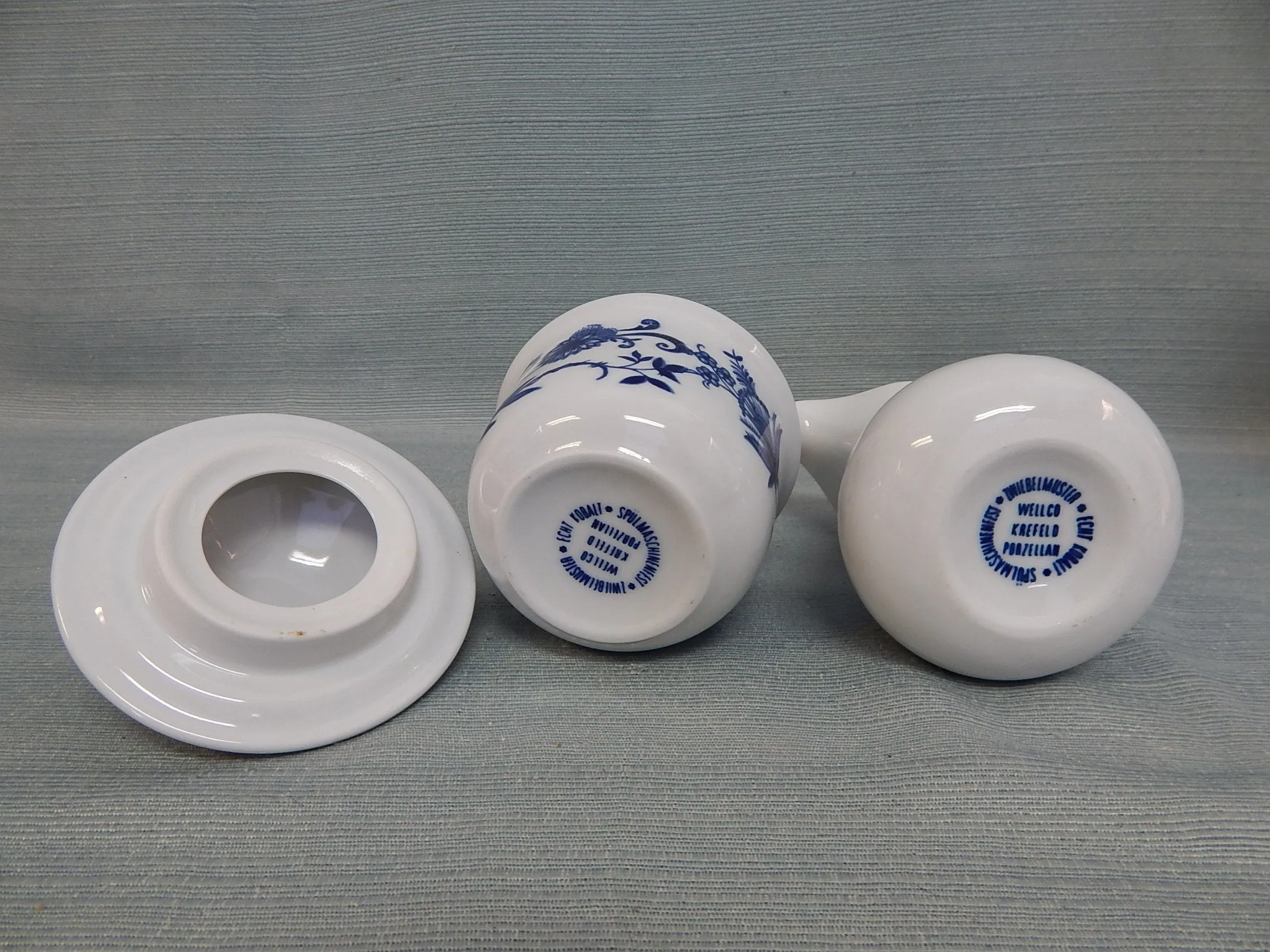 Zwiebelmuster Blue Onion Porcelain Coffee Service