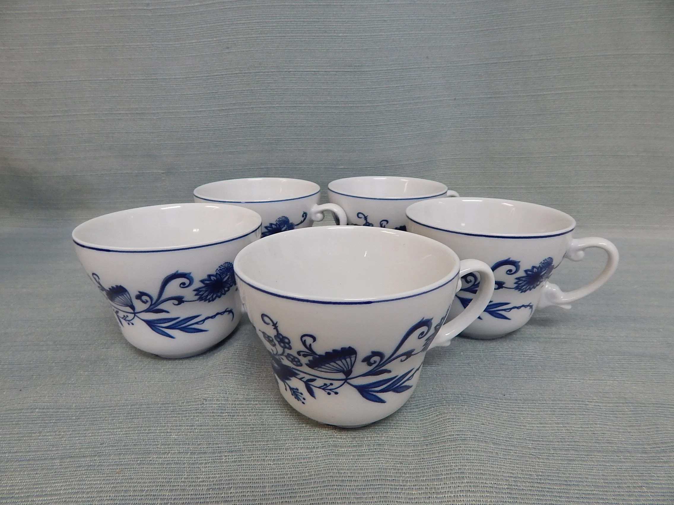 Zwiebelmuster Blue Onion Porcelain Coffee Service